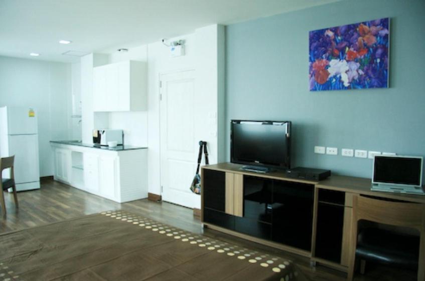 101 Sukhumvit Service Apartment Bangkok Szoba fotó
